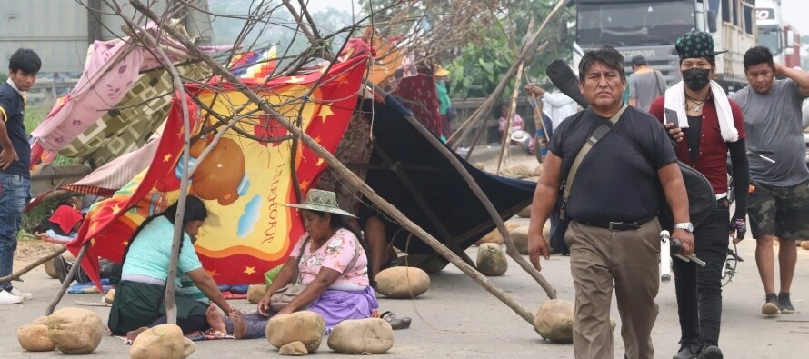 Ла-Пас в напряжении из-за блокад в поддержку Эво Моралес
