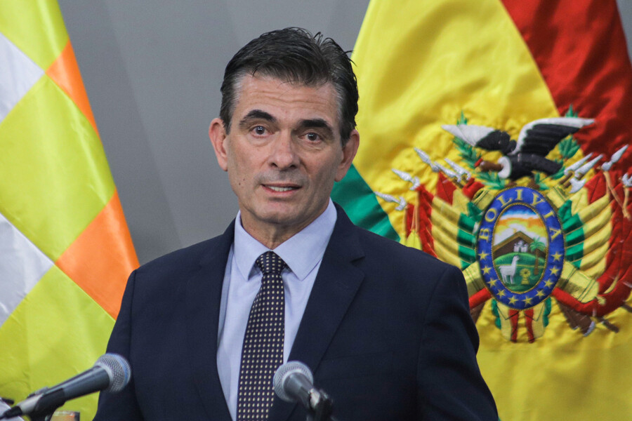 Paz closes Bolivia's Ministry of Justice and denounces its use for «persecution»