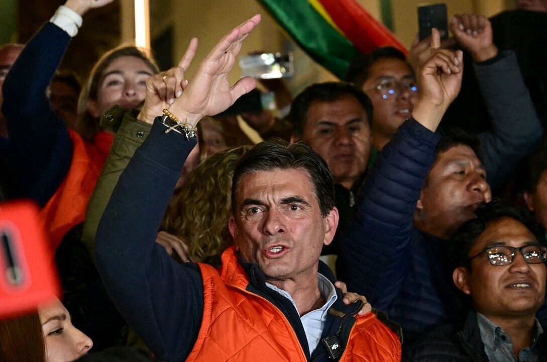 Rodrigo Paz Officially Sworn In as President of Bolivia