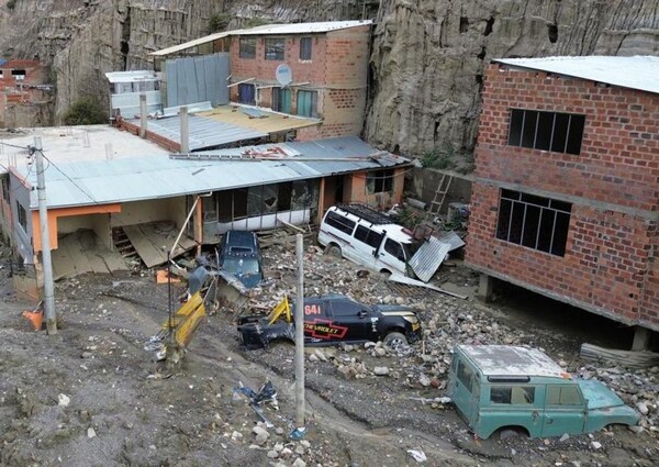 Humanitarian Crisis in La Paz Due to Intense Rains