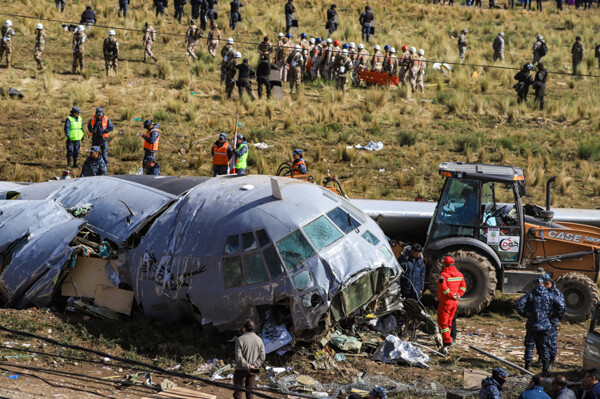 Bolivia Declares Three Days of Mourning After Military Plane Crash