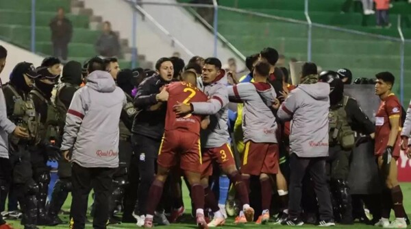 17 Players and Coaches Ejected in Bolivia Cup Match