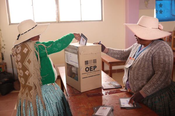 Keys to Bolivia's regional elections: autonomy and resource distribution